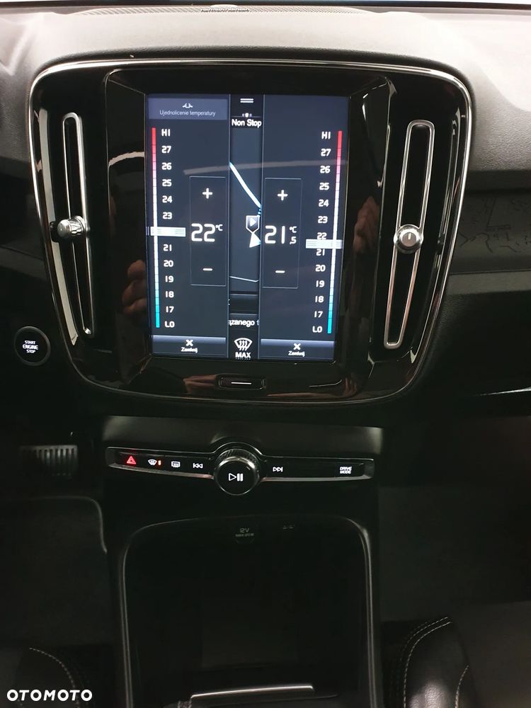 Volvo XC 40 D3 SCR R-Design - 14