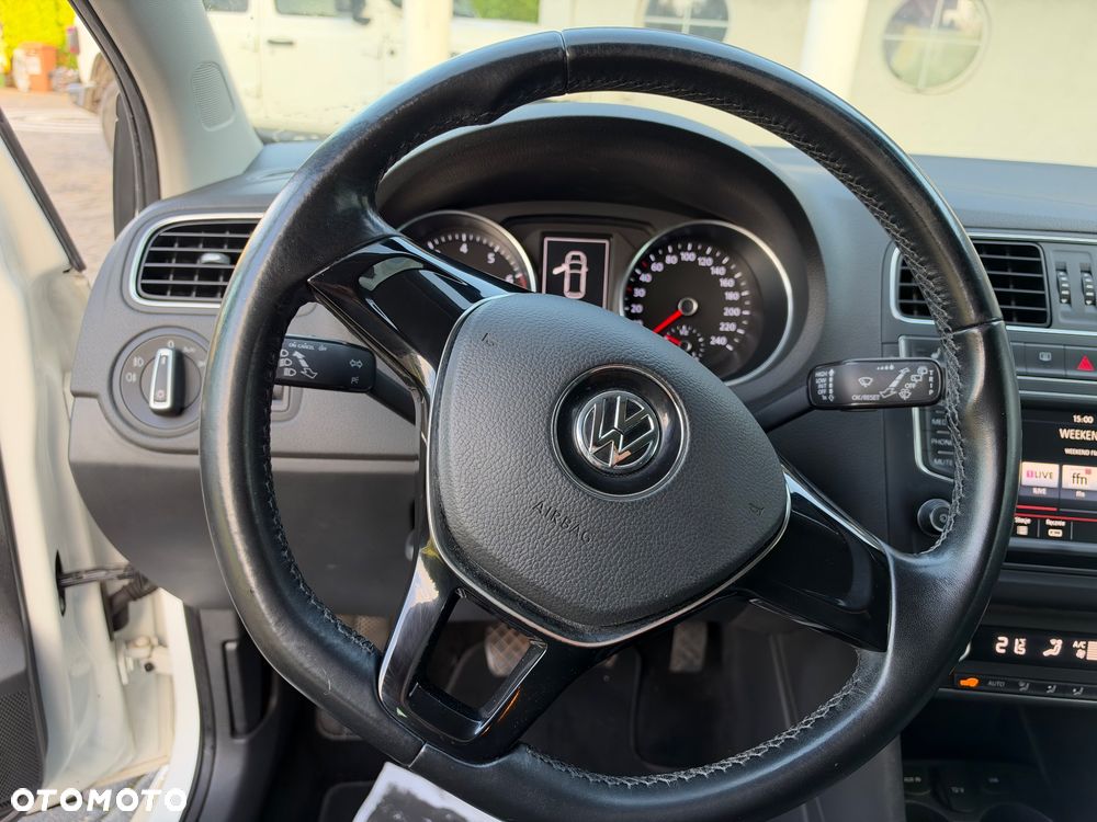 Volkswagen Polo 1.2 TSI Highline - 14