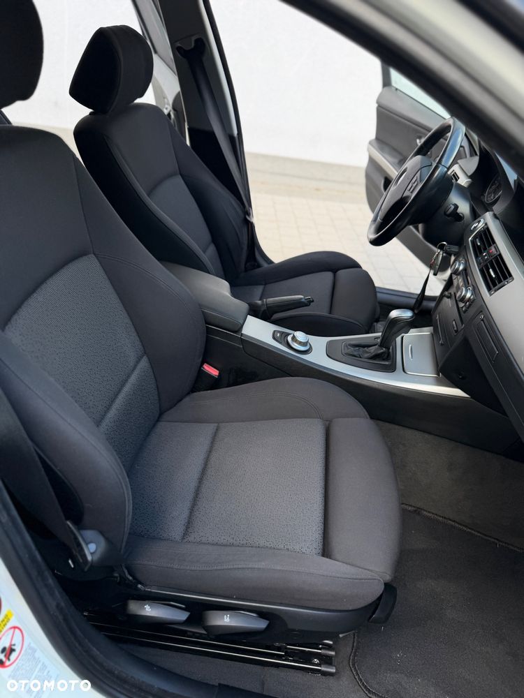 BMW Seria 3 320d DPF Edition Fleet Lifestyle - 13