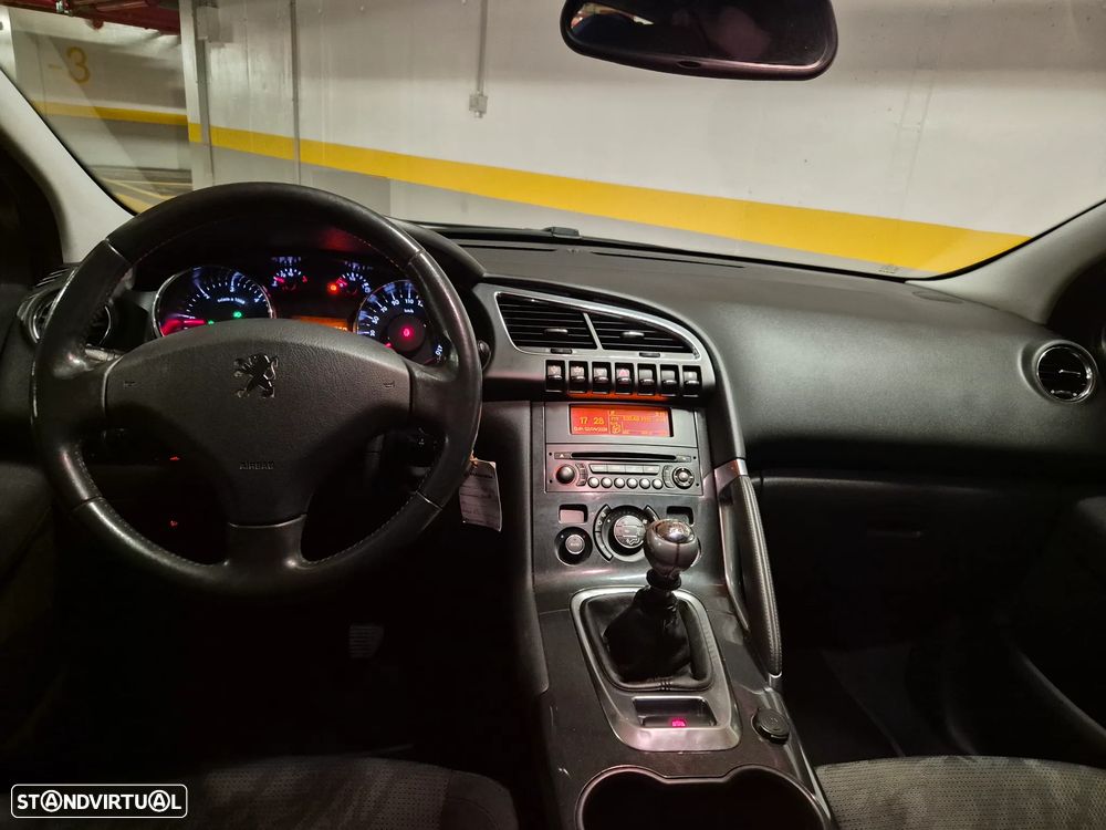Peugeot 3008 1.6 HDi Active - 26