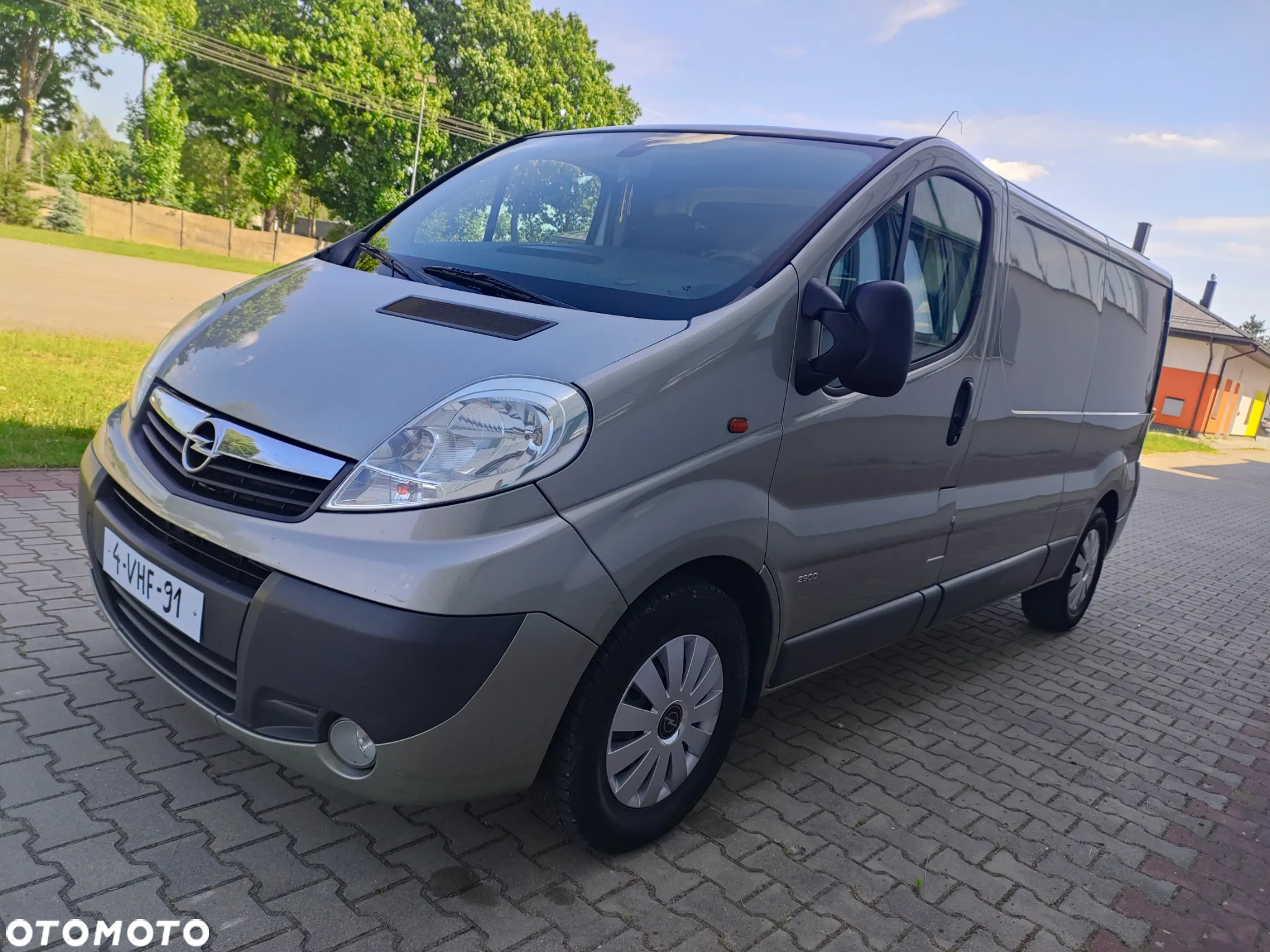 Opel Vivaro - 9