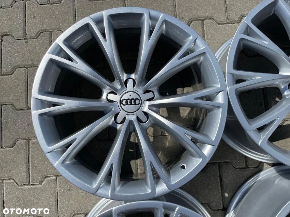 ALU FELGI AUDI A8 D4 9jx19 5x112 ET33 4H0601025G - 5