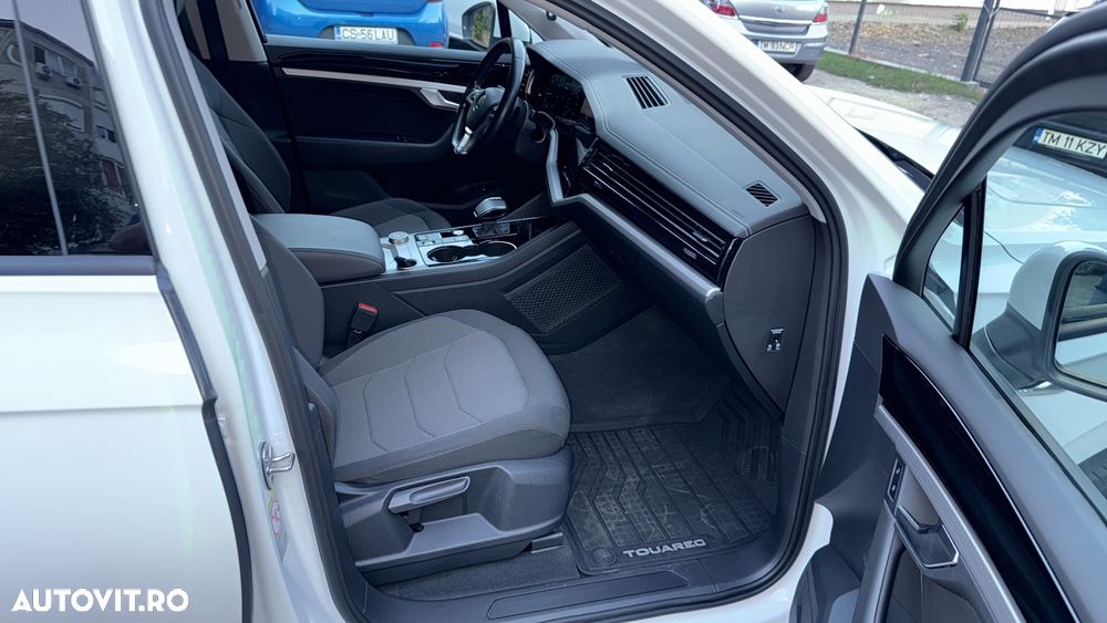 Volkswagen Touareg V6 TDI Style - 14