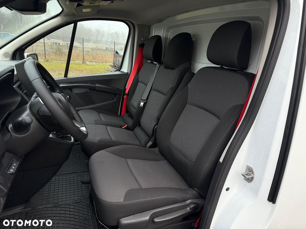 Renault Trafic - 28