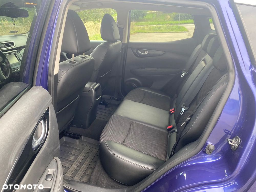 Nissan Qashqai - 10