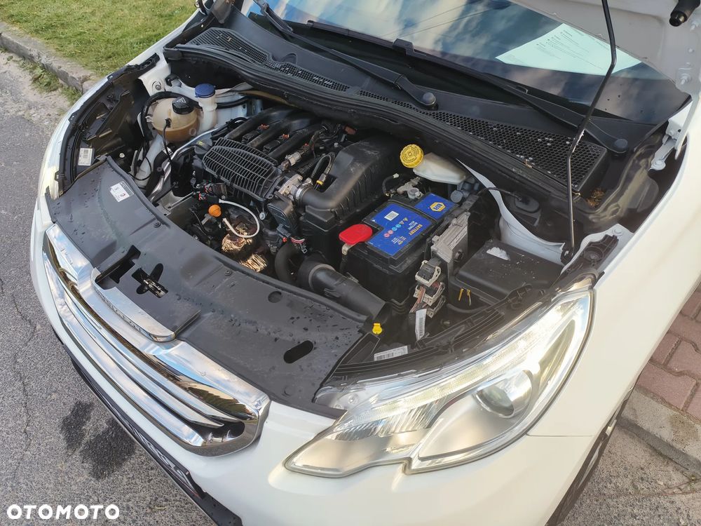 Peugeot 2008 PureTech 82 Allure - 38