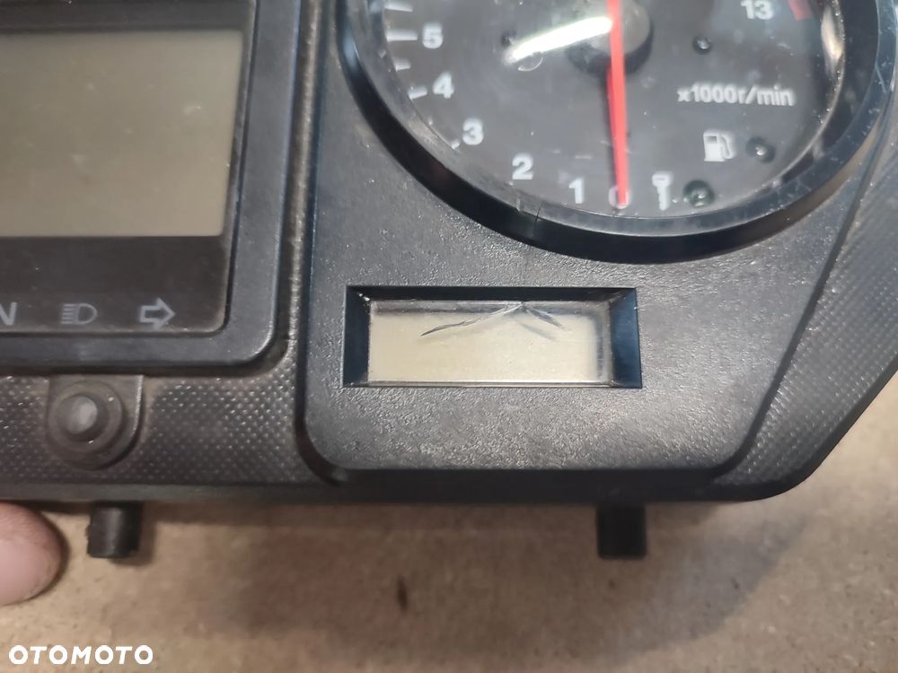 Licznik, zegar Honda CBR 929 - 4