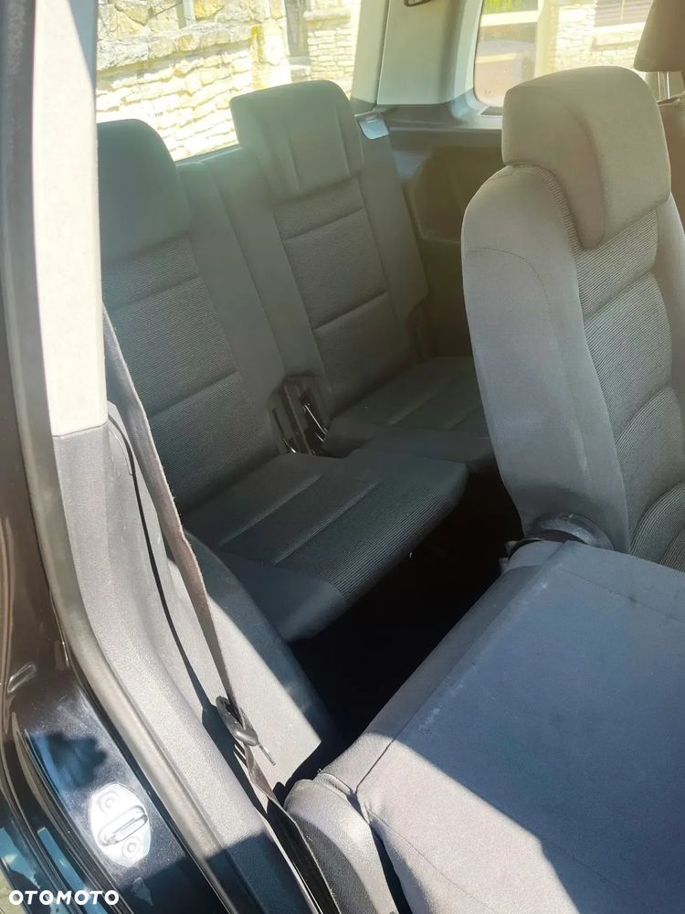 Volkswagen Touran 1.6 Goal - 18