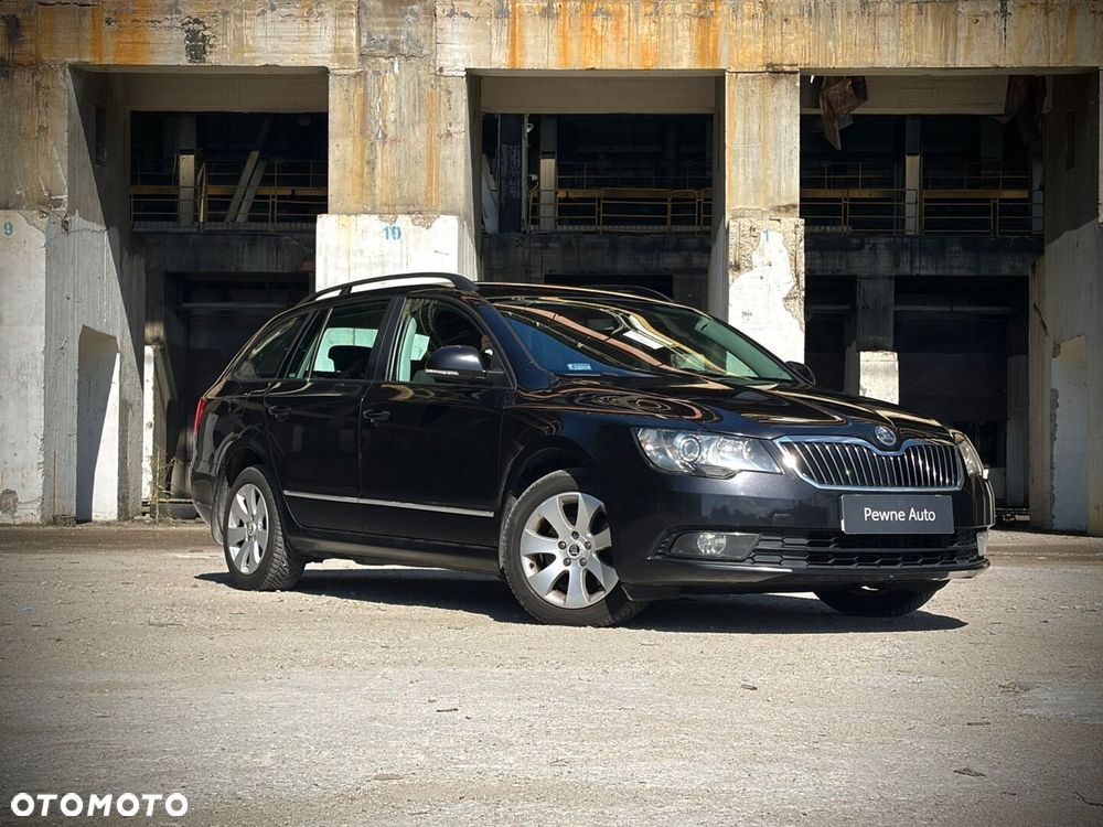 Skoda Superb 2.0 TDI 4x4 Active DSG - 5