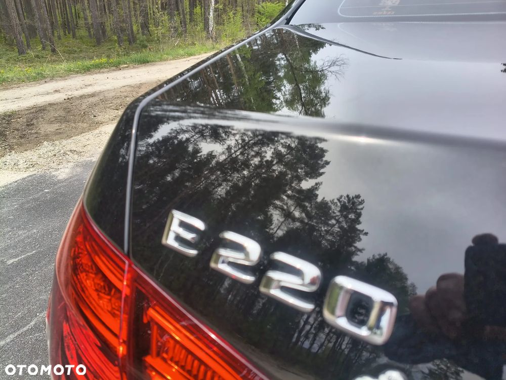 Mercedes-Benz Klasa E 220 BlueTEC 4-Matic Avantgarde - 11