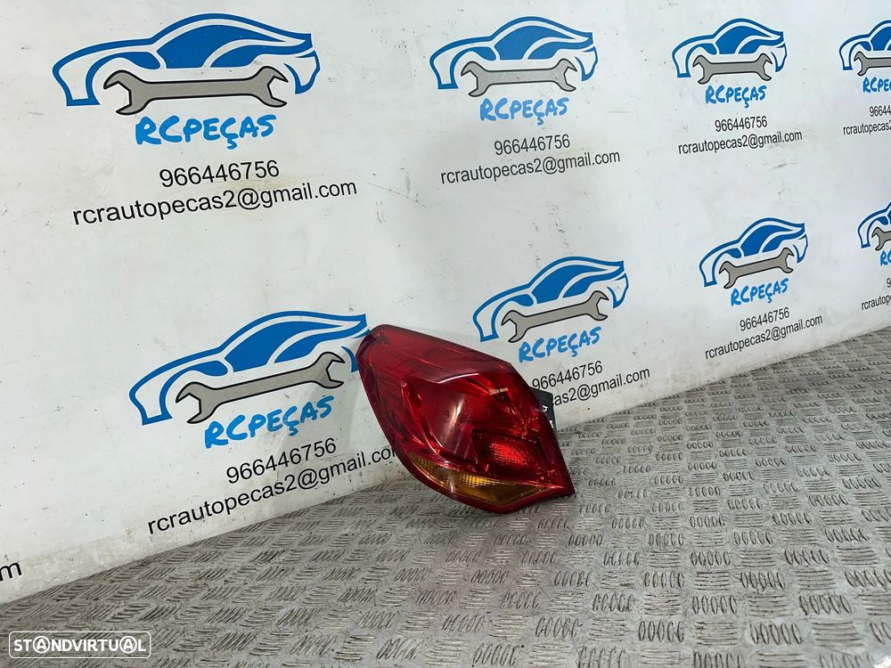 .Conjunto Farolins Led Tras Traseiro Direito Esquerdo Original GM Opel Astra J 13306460 13306459 2009 - 2015 - 11