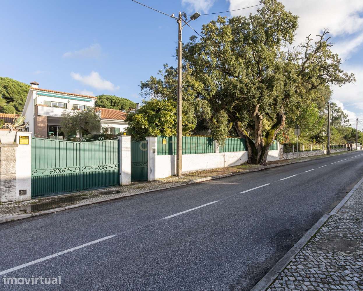 Moradia T4 + Apartamento T1, Piscina de Água Salgada – Zona Premium  S - Grande imagem: 2/60