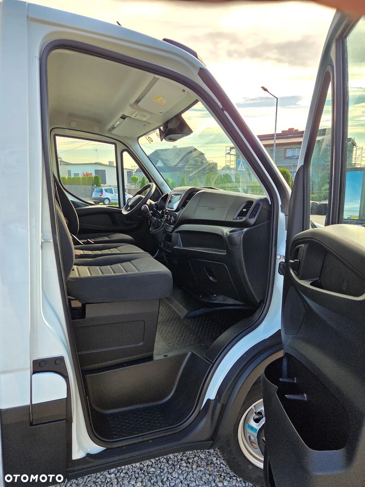 Iveco 35c16 - 22