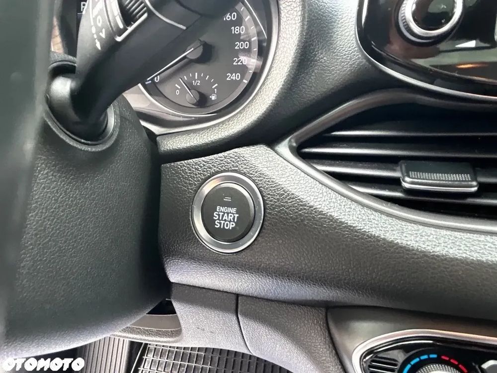 Hyundai i30 1.4 T-GDI DCT Premium - 18