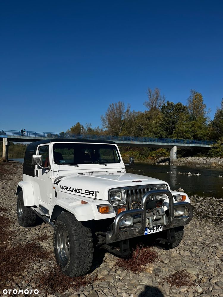 Jeep Wrangler 2.5L - 20