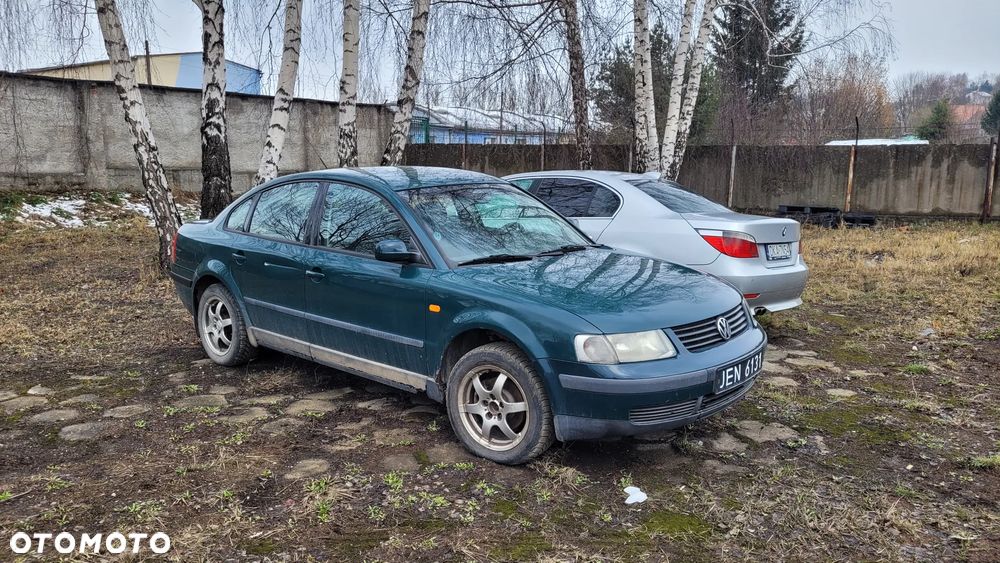 Volkswagen Passat 1.8 - 3