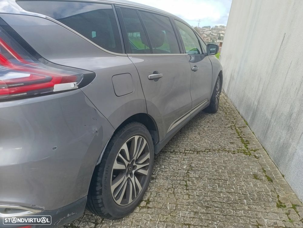 Renault Espace 1.6 dCi Initiale Paris EDC - 4