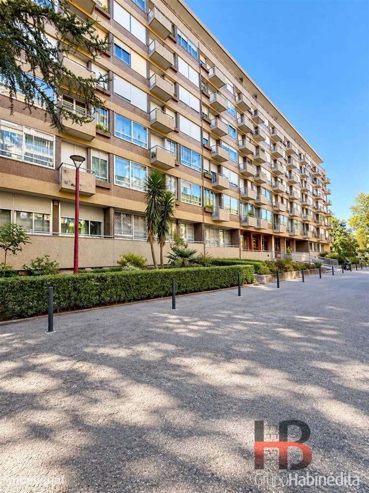 Apartamento T5 Venda em Ramalde,Porto - Grande imagem: 2/35