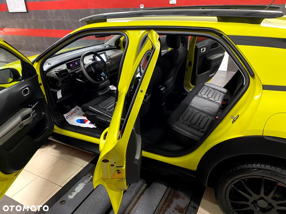 Citroën C4 Cactus BlueHDi 100 Stop&Start Shine Edition - 17