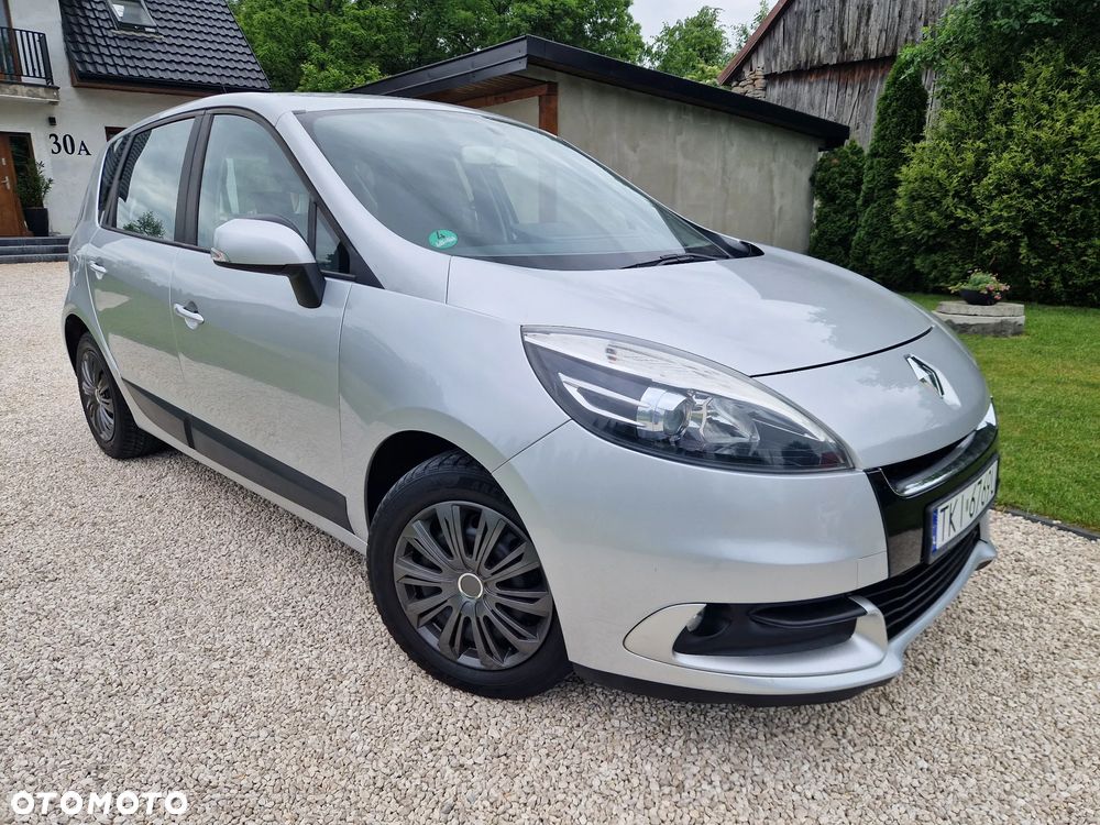 Renault Scenic 1.6 16V 110 TomTom Edition - 19