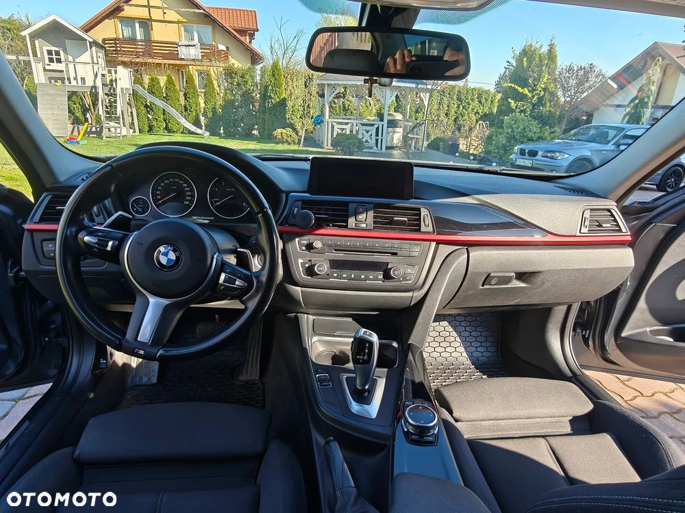BMW Seria 3 320d Sport Line - 11