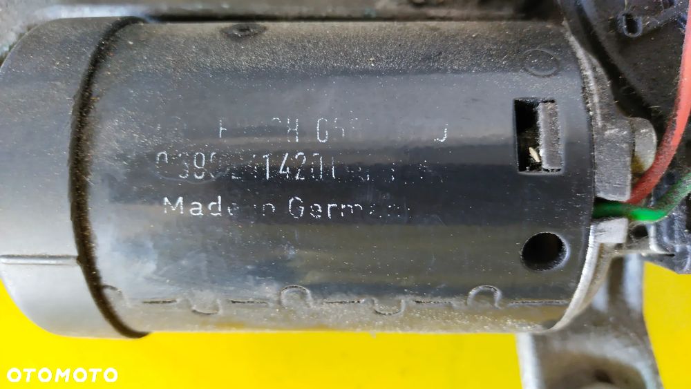 MERCEDES W210 MECHANIZM WYCIERACZKI PRZÓD - 2