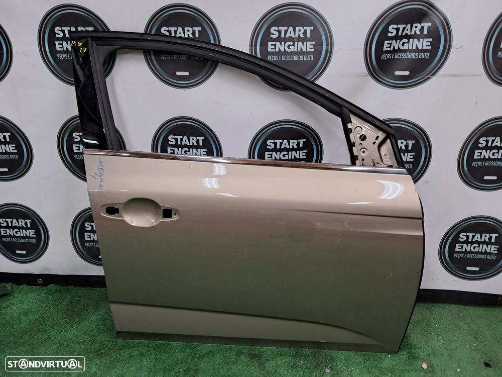 Porta Frente e tras direita Renault megane IV 4