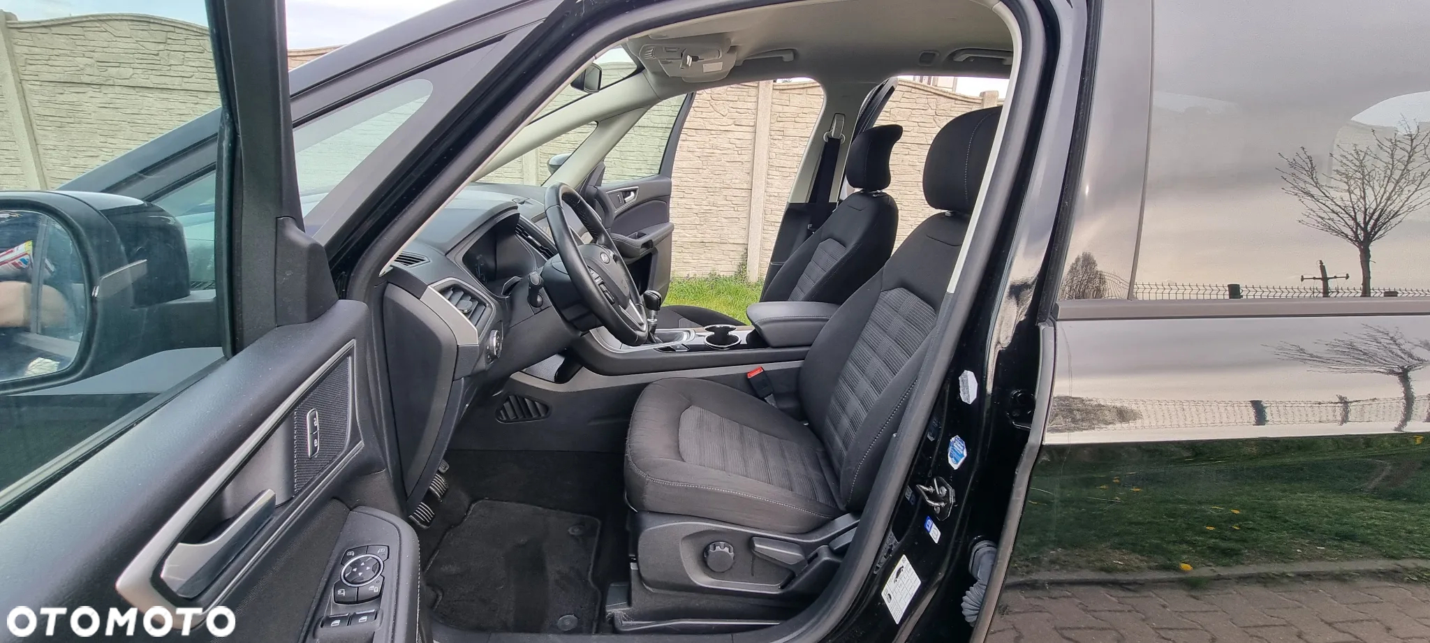 Ford Galaxy 1.5 EcoBoost Titanium - 23