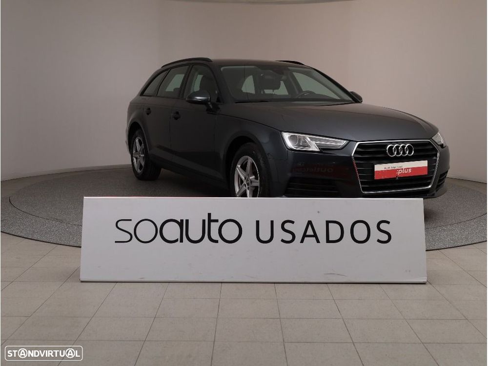 Audi A4 Avant 35 TDI S tronic - 12