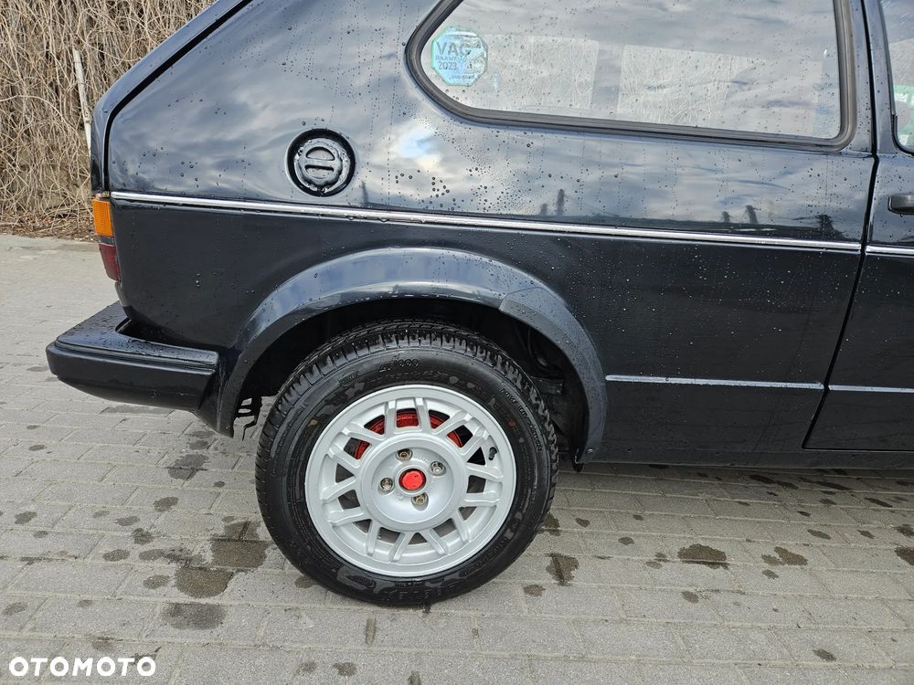 Volkswagen Golf - 15