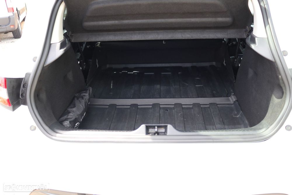 Renault Clio Van 1.5DCi C/Iva Incluído - 9