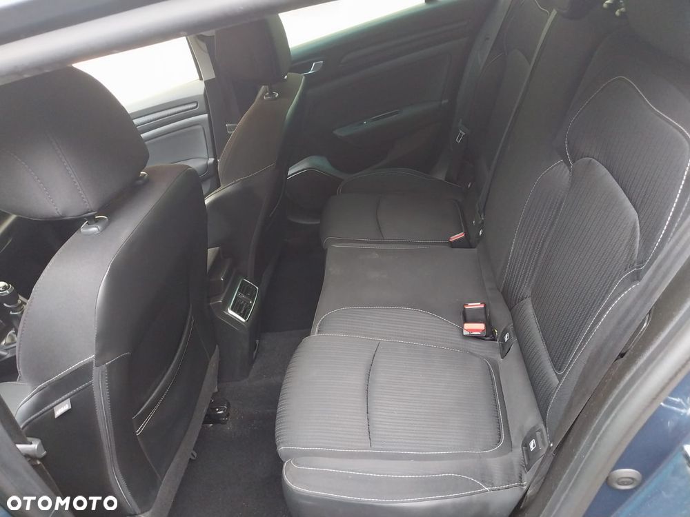 Renault Megane ENERGY TCe 130 LIMITED - 11