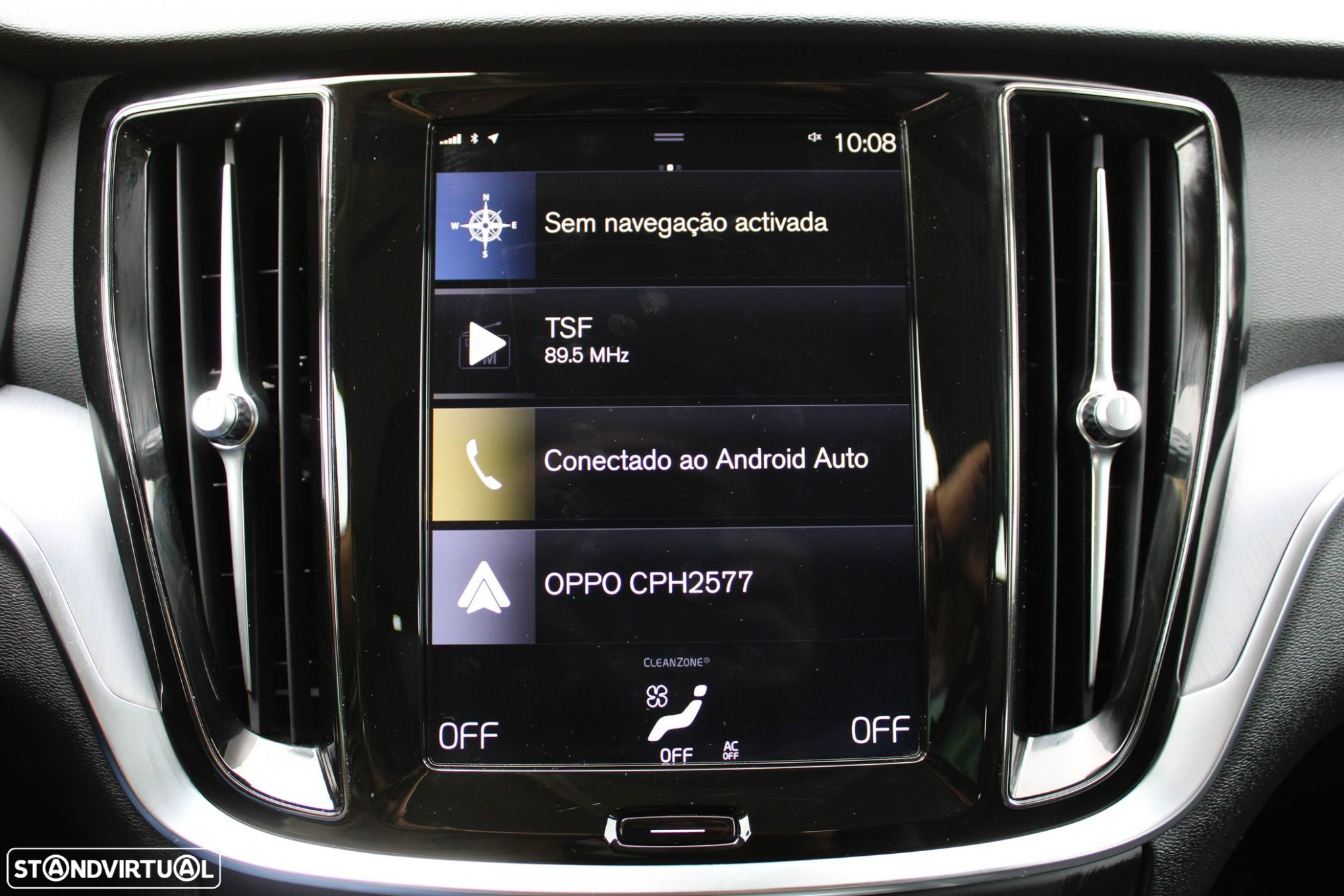 Volvo V60 2.0 D3 Momentum - 41