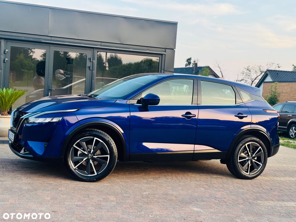 Nissan Qashqai 1.3 DIG-T DCT AKARI - 27