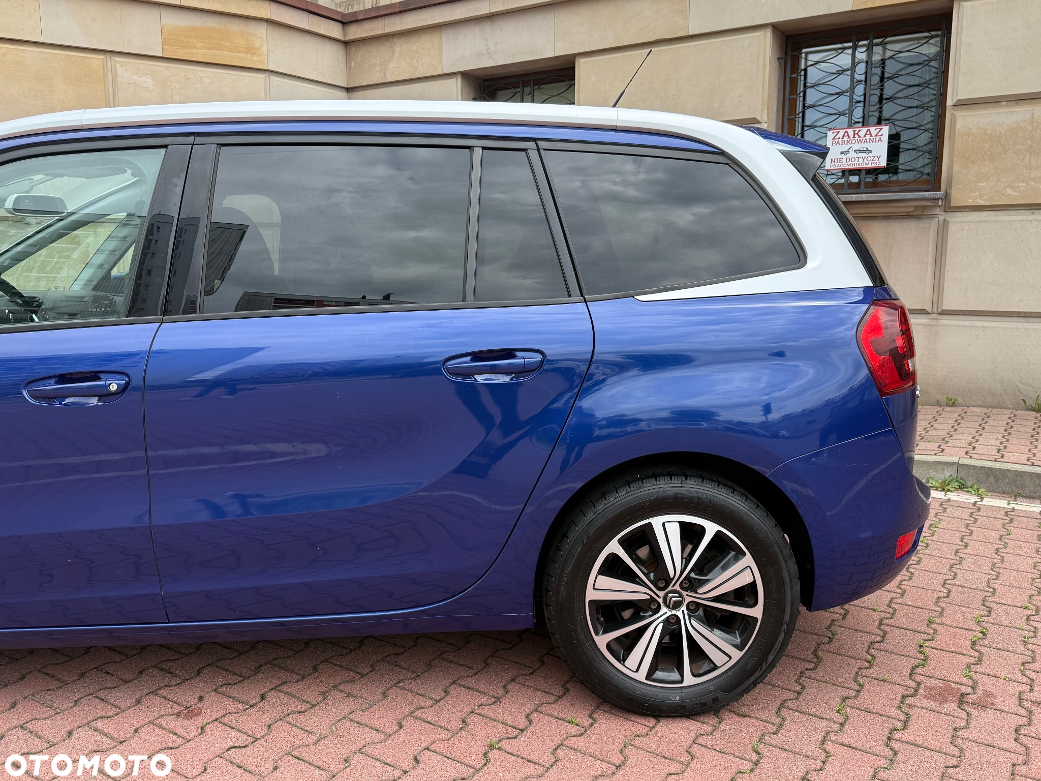 Citroën C4 Picasso 1.2 PureTech MoreLife S&S EAT6 - 7