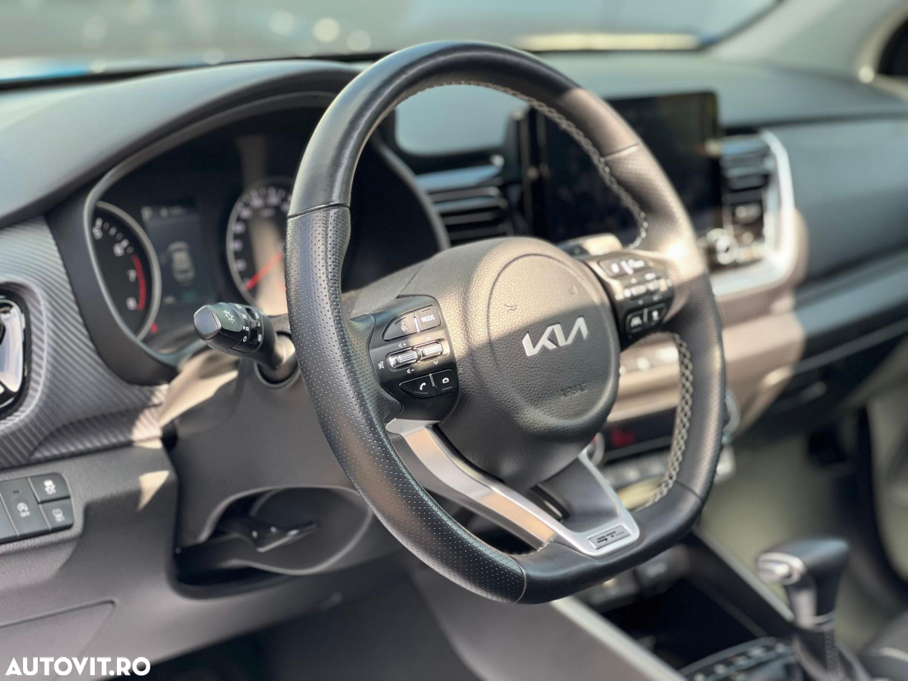 Kia Stonic 1.0 T-GDI 7DCT HP MHEV GT Line - 9