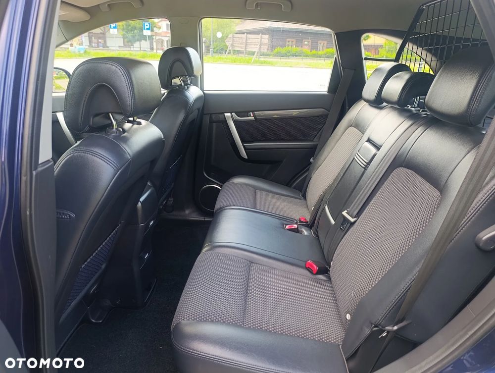 Chevrolet Captiva - 14