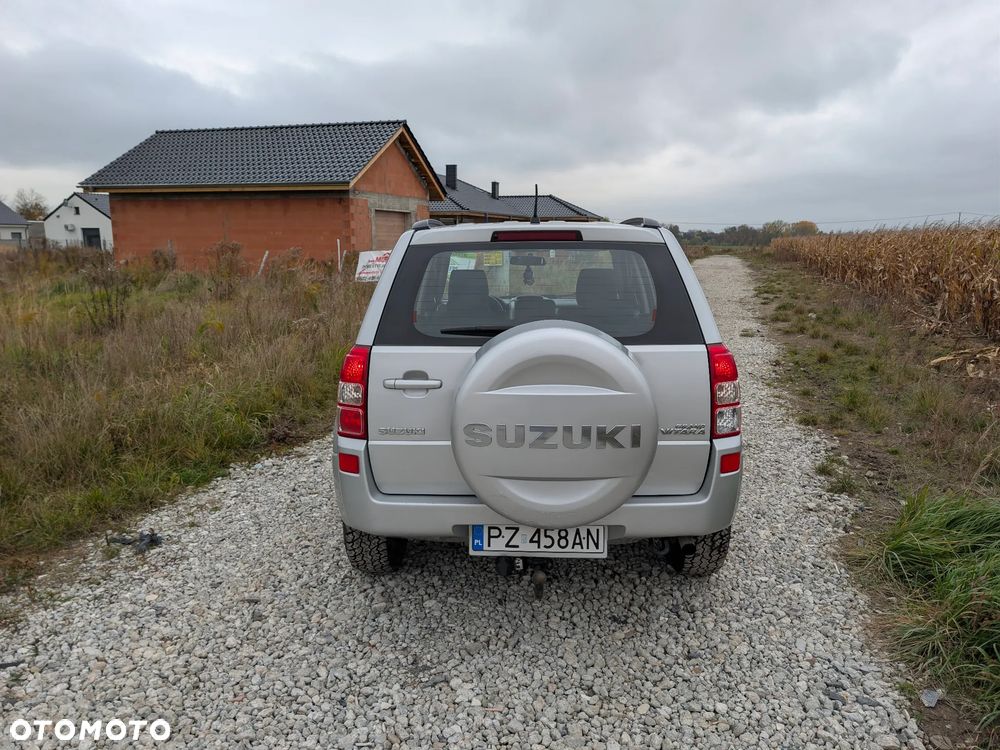 Suzuki Grand Vitara 2005 photo 4