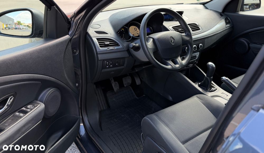 Renault Megane 1.6 16V 100 Authentique - 6