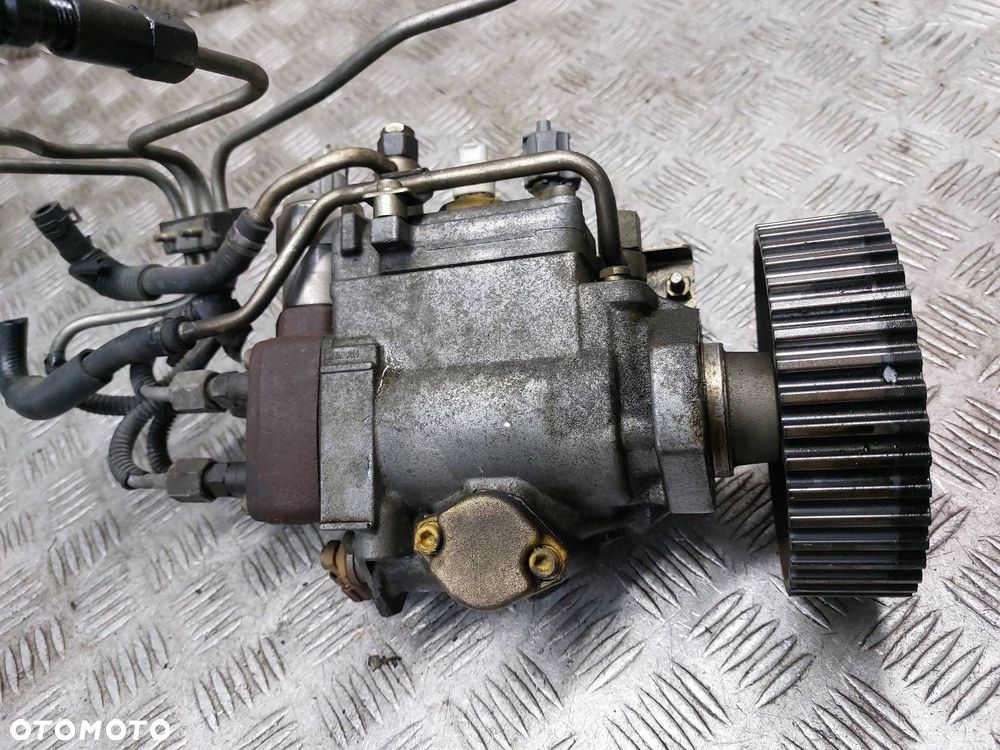 POMPA WTRYSKOWA WTRYSKIWACZE STEROWNIK KOMPLET MAZDA 323F BJ 2.0 TD - 6