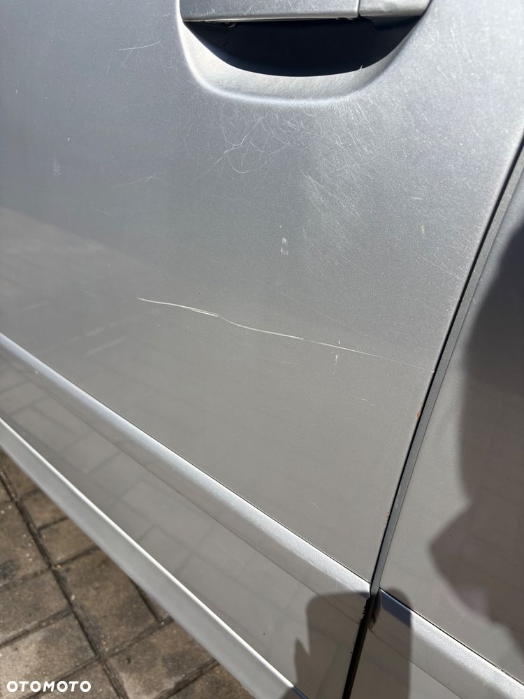 Lewe przednie drzwi Audi A4 B6 kombi LY7W - 4