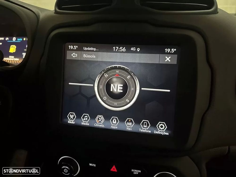 Jeep Renegade 1.3 TG 4Xe Altitude - 24