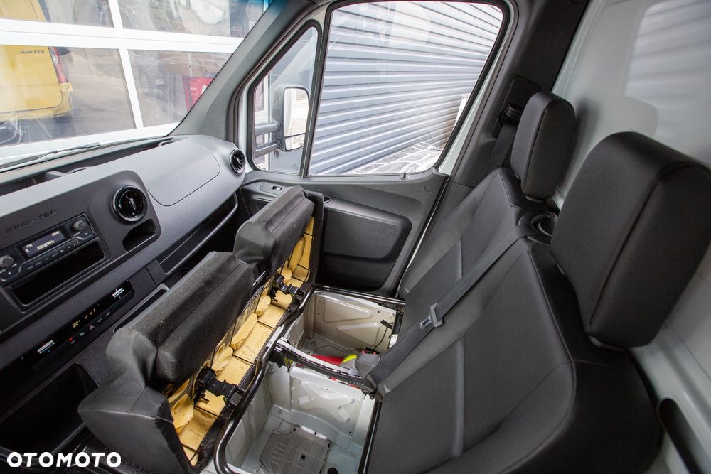 Mercedes-Benz Sprinter *AUTOMAT* 314 Cdi KONTENER + WINDA 750KG dHollandia - 13