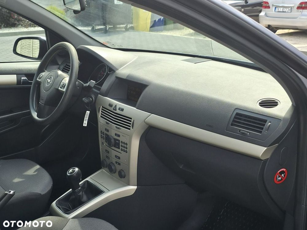 Opel Astra - 11