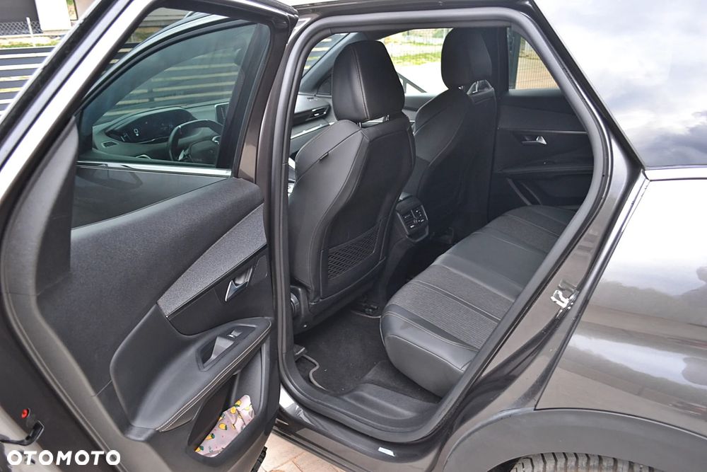 Peugeot 3008 1.5 BlueHDi GT S&S EAT8 - 18