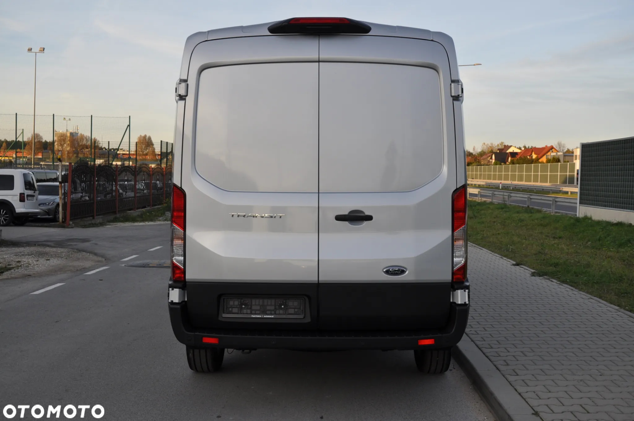 Ford TRANSIT DCIV MCA 2.0 New EcoBlue 170 KM A6 FWD Limited Brygadowy 6 osobowy 350 L3H2 Fabrycznie Nowy Dostępny od Ręki!!! - 12