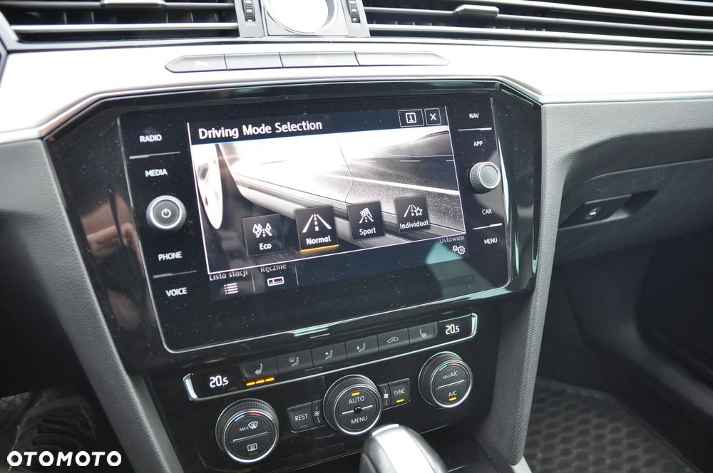 Volkswagen Passat 1.5 TSI EVO Highline DSG - 20