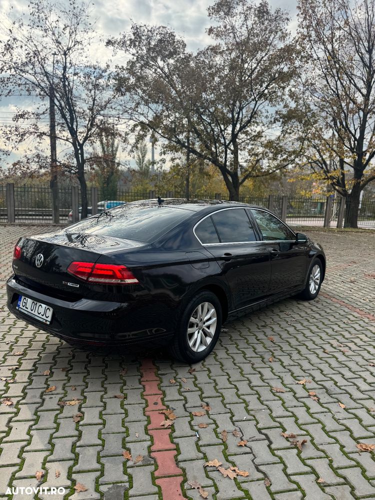 Volkswagen Passat 1.6 TDI (BlueMotion Technology) DSG Comfortline - 6