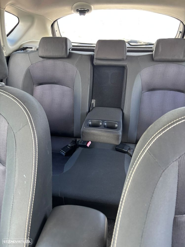 Nissan Qashqai 1.6 dCi Acenta S&S - 8