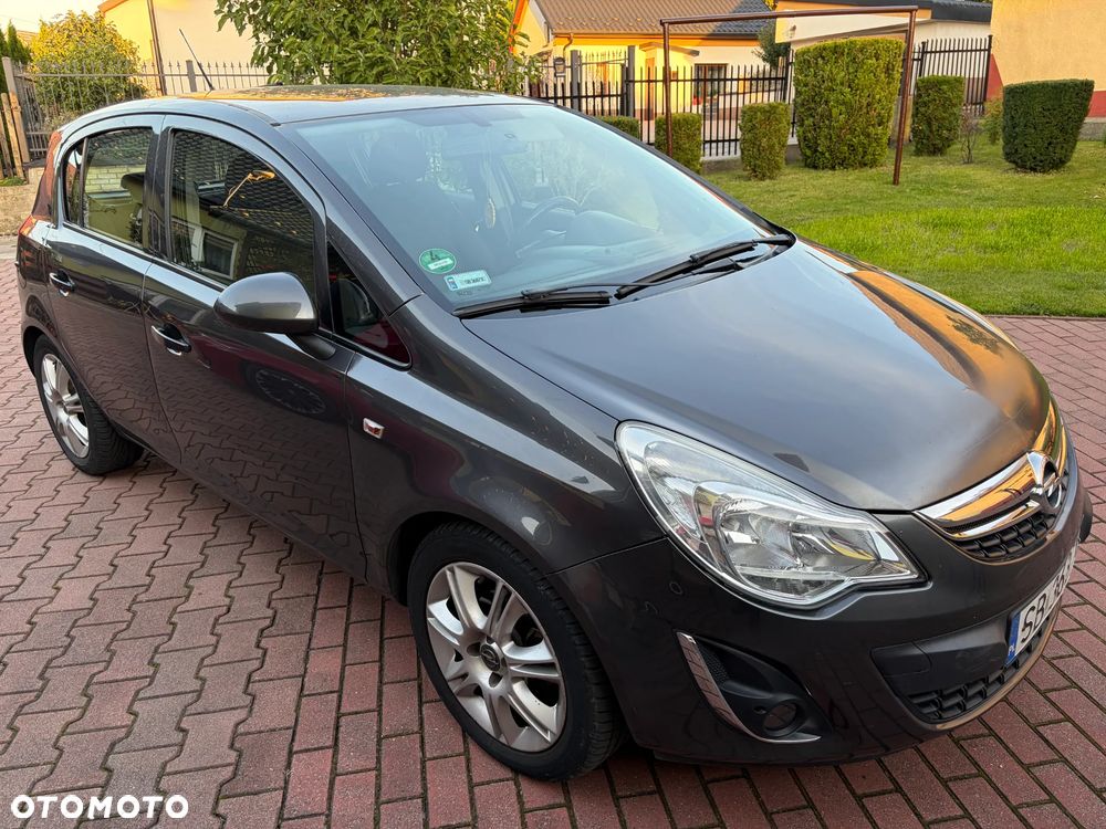 Opel Corsa 1.2 16V Enjoy - 4